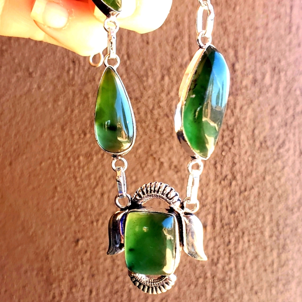 New Nephrite Canadian Jade 925 Silver Necklace.